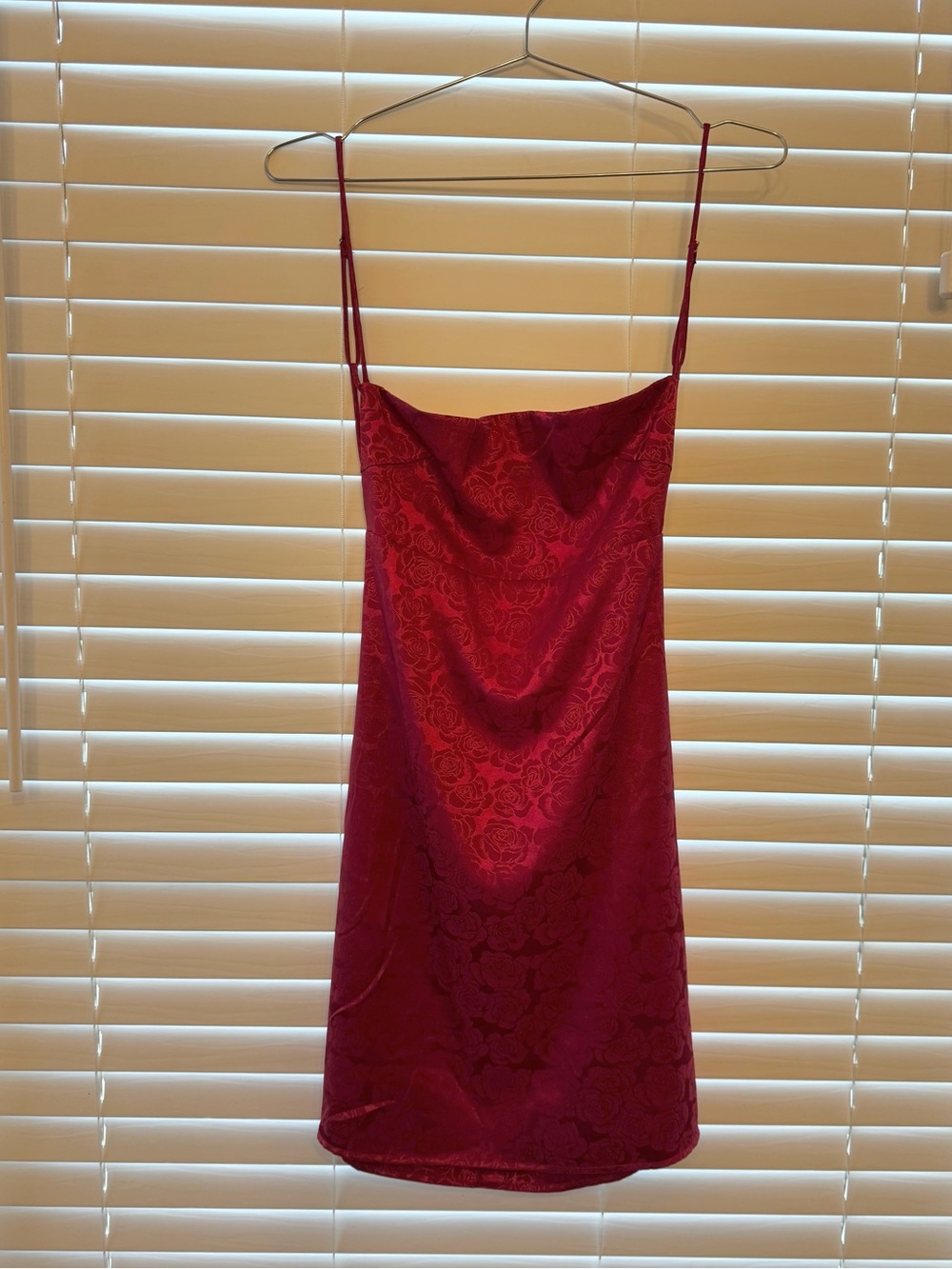 Women’s Satin Slip Mini Dress M Floral Red Backless Strappy Dark Romantic